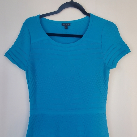 Talbots, Size M, Turquoise Rayon/Nylon short sleeve, midi lightweight knit dress - Picture 4 of 7